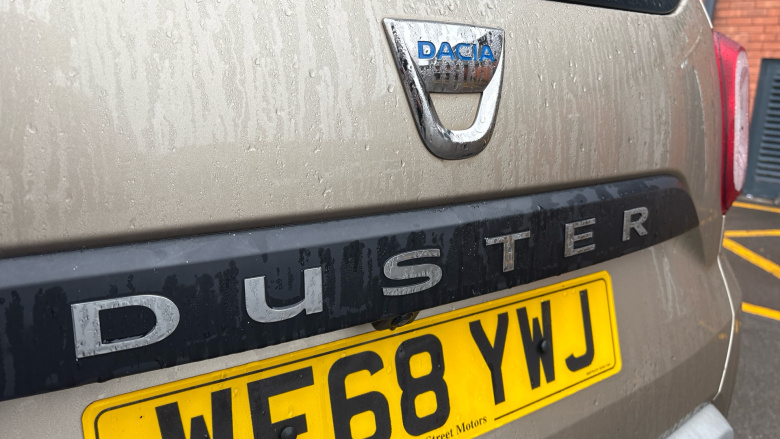 Dacia Duster 1.6 SCe Prestige 5dr Petrol Estate